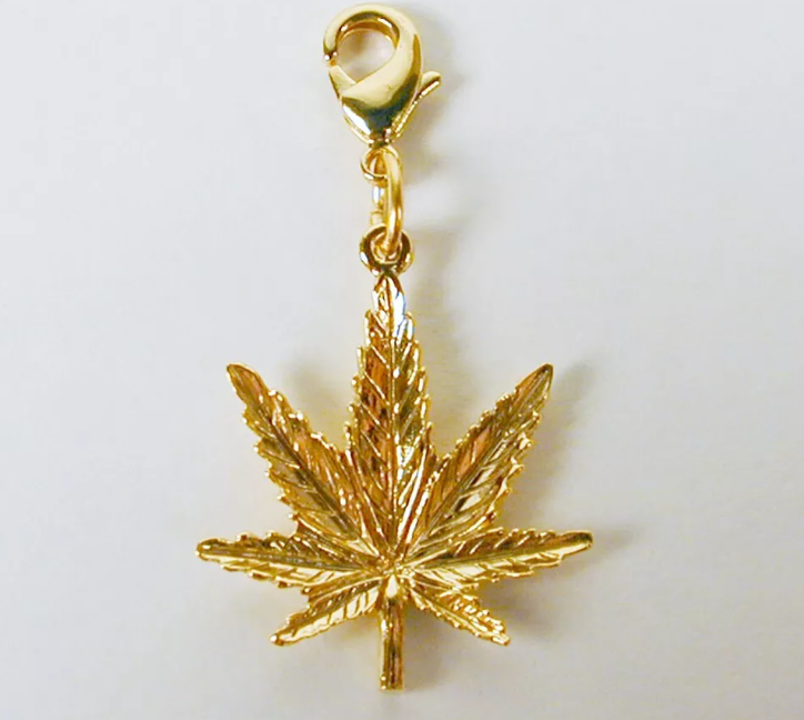 Photograph of product: Oui'd Leaf Charm (Large) | Gold Plated Sterling Silver & Lobster Claw Clasp