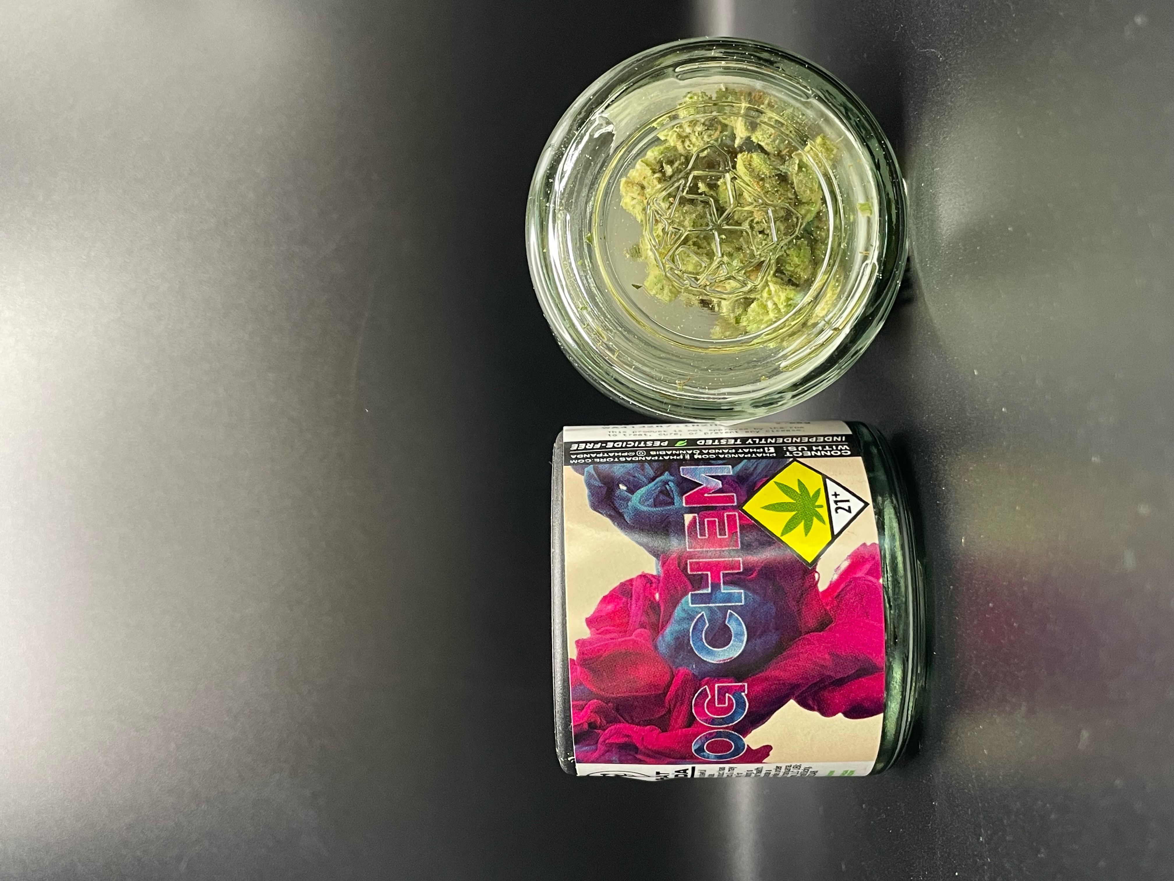 Photograph of product: DOH Bong Buddies - OG Chem - 2g