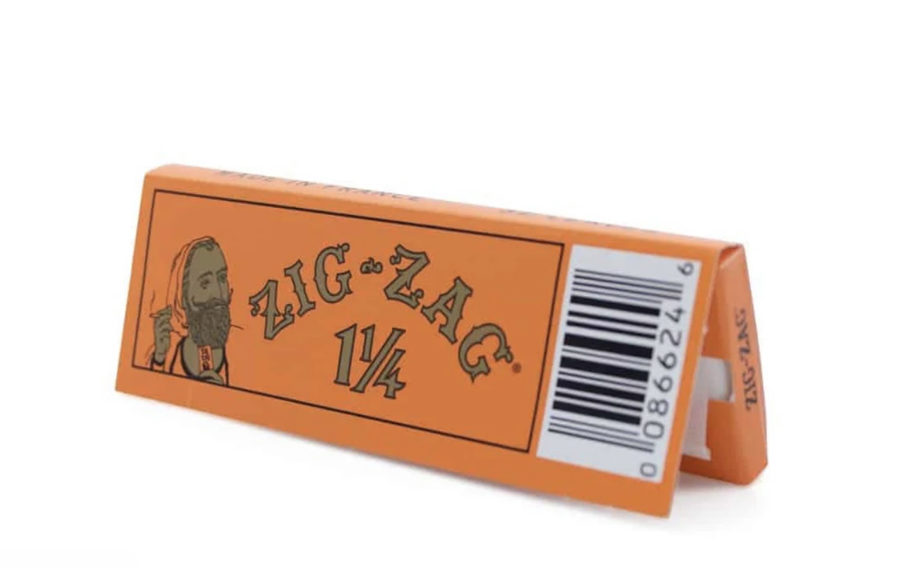 Photograph of product: Zig Zag French Orange Papers 1 1/4