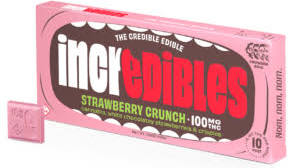 Photograph of product: Strawberry Crunch Chocolate Bar 100mg-H