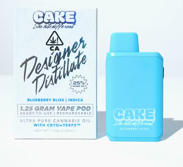 Photograph of product: Cake Blueberry Bliss Oui'd All In One 1.25g