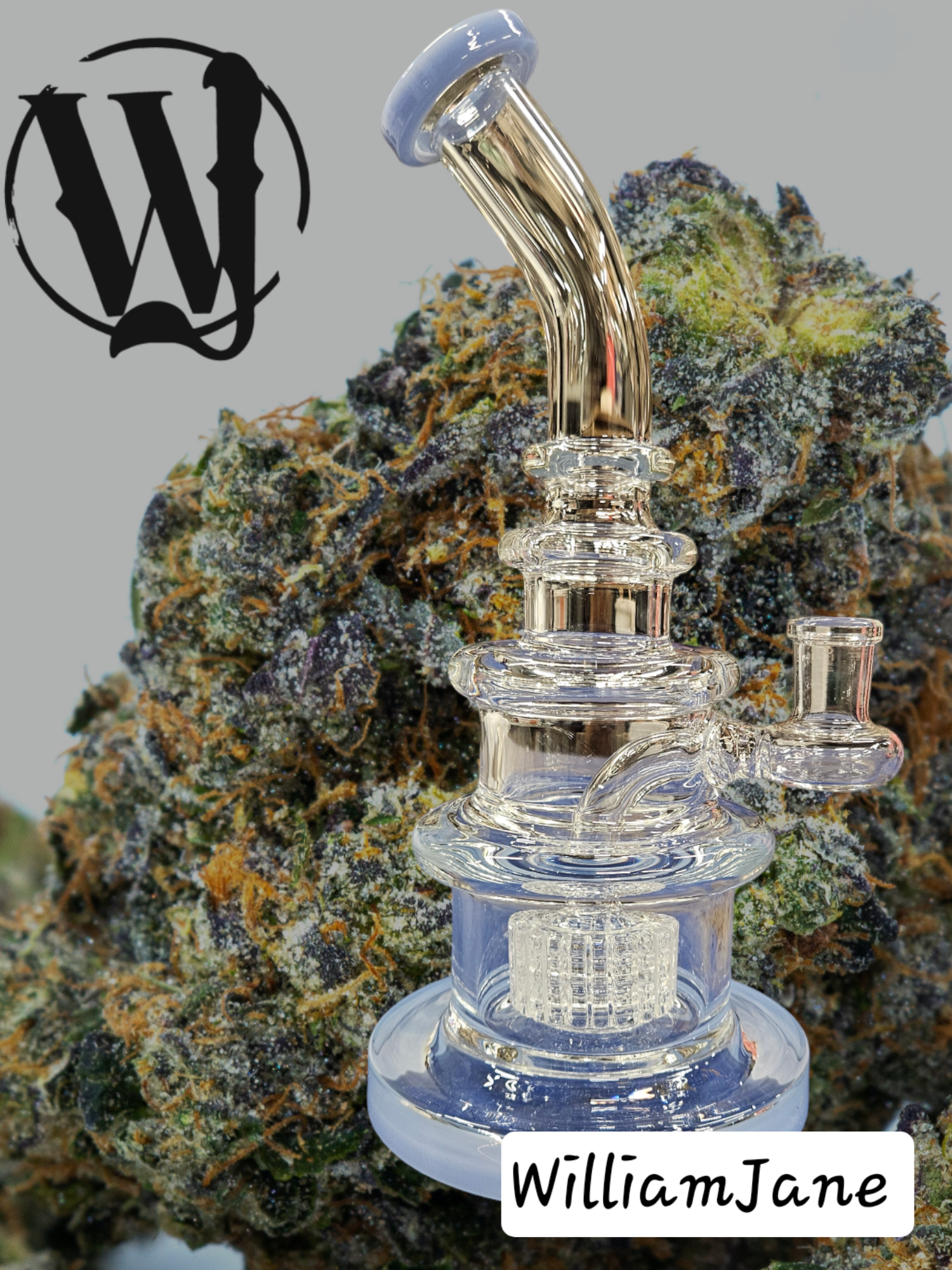 Photograph of product: Purple 4 circle Diamond Ring Water Bong