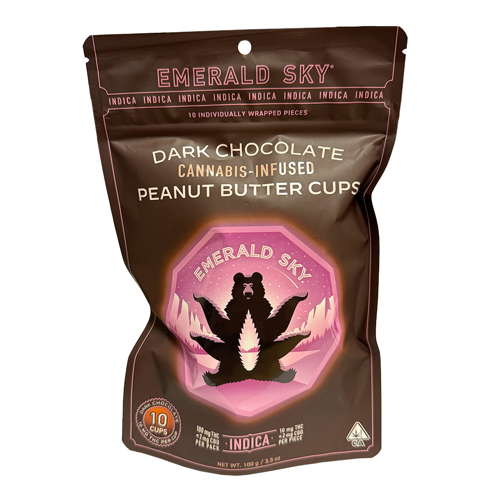 Photograph of product: Oui'd DARK CHOCOLATE PEANUT BUTTER CUPS 10PK