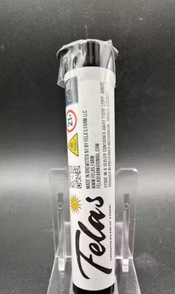 Photograph of product: Felas | Strawberry Gelato Preroll 0.5g