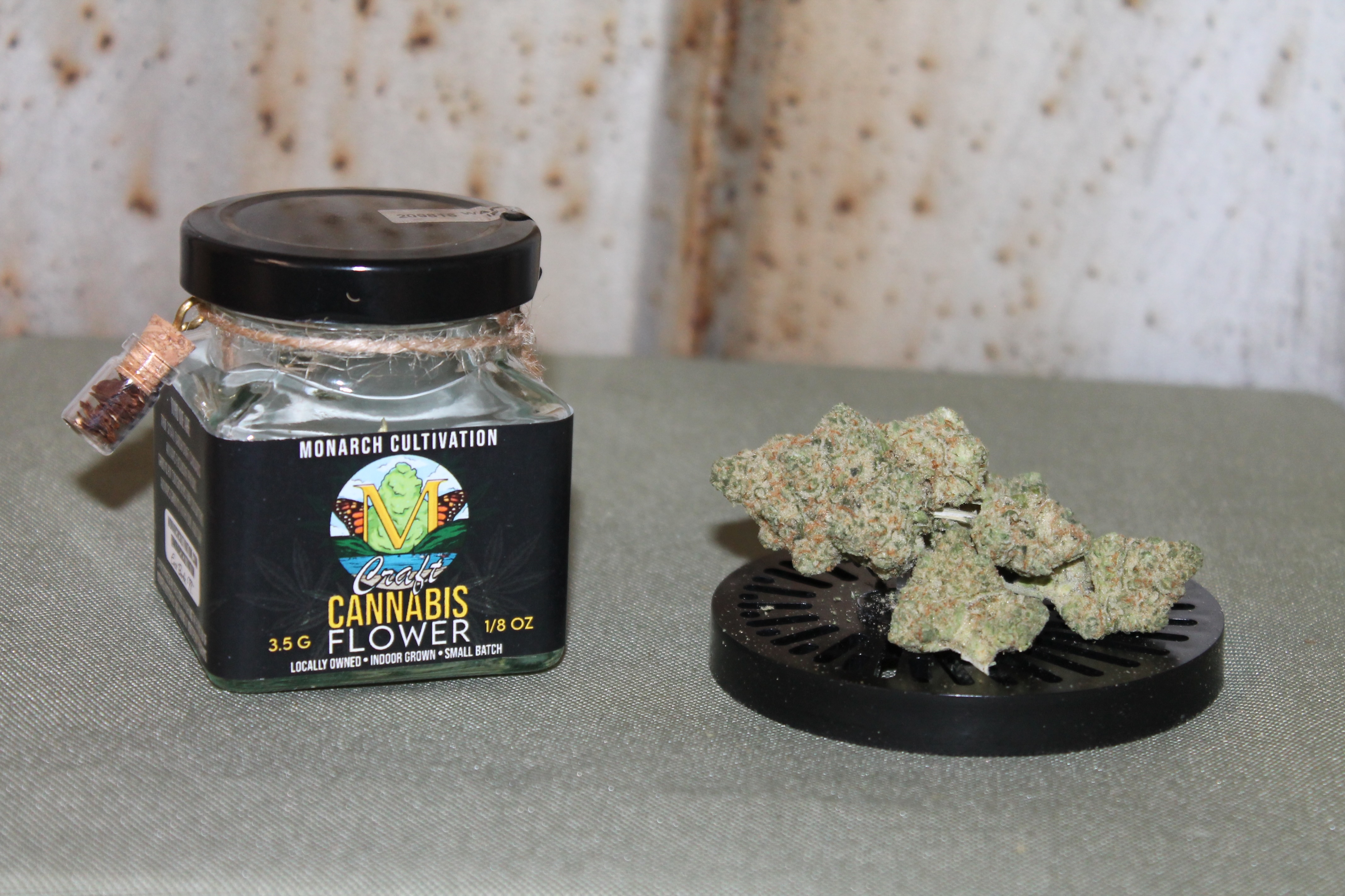 Photograph of product: Monarch Cultivation | Stancakes - 3.5g