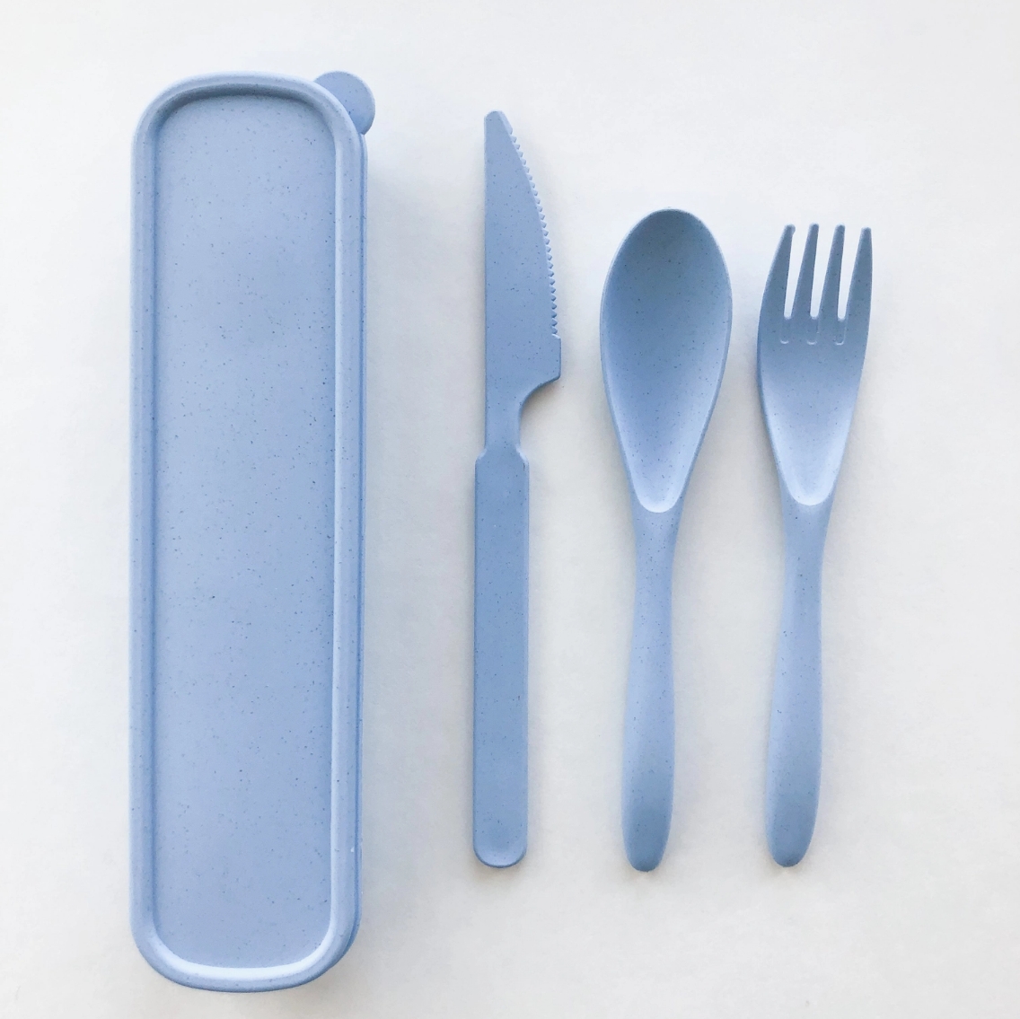 Photograph of product: BIODEGRADABLE REUSABLE WHEAT STRAW CUTLERY SET | BLUE