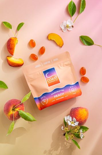 Photograph of product: COAST : Peach 20:1 CBD/TH-oui  Gummies (5mg/100mg)