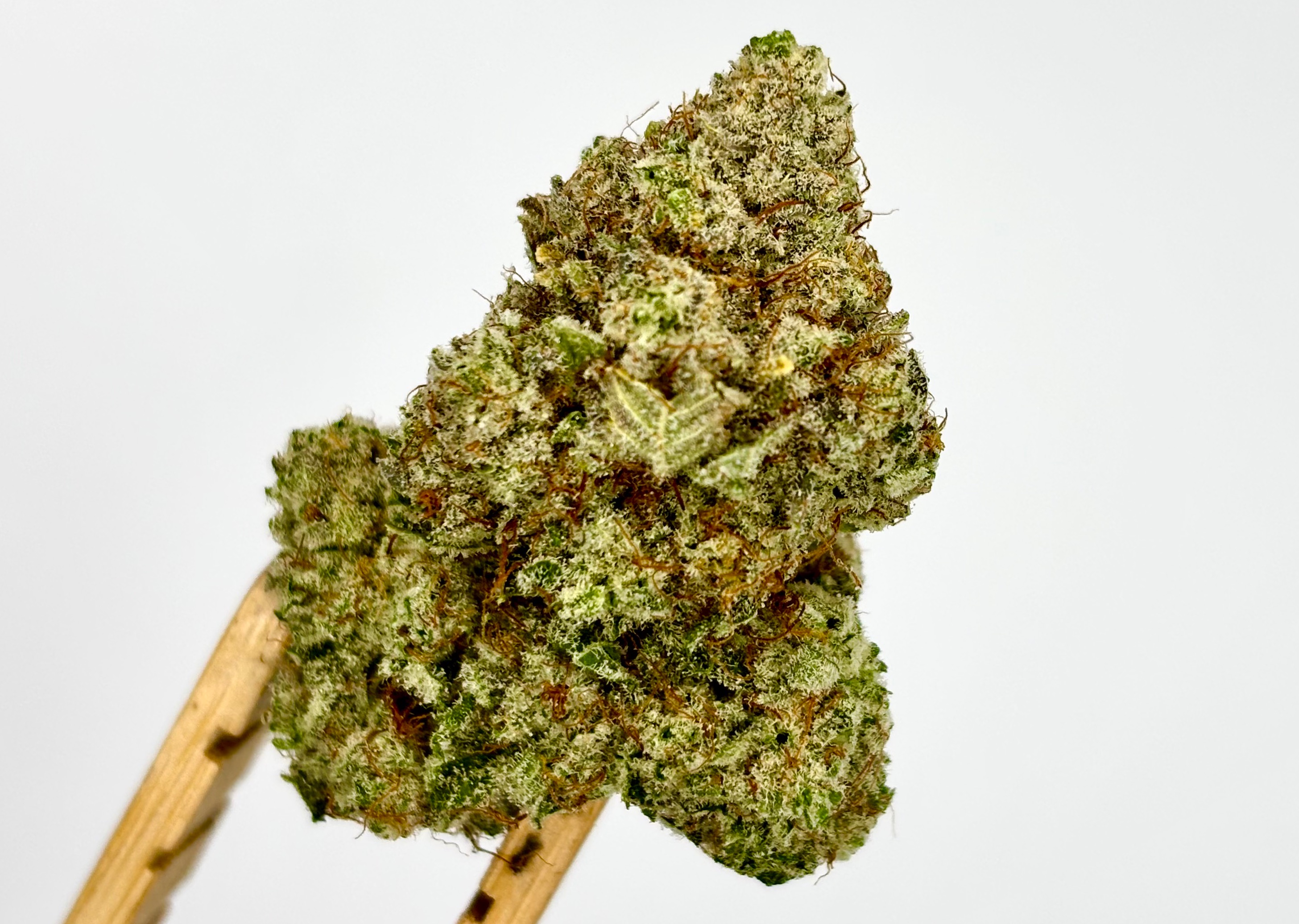 Photograph of product: Mitten Canna Co | Petro Chem | Bulk Flower | Platinum Tier - 28g