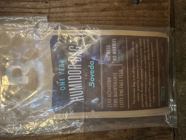 Photograph of Product: Boveda Humidor Bag