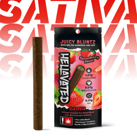 Photograph of product: Blunt - 2.5g Hellavated Flavored - - Strawberry Haze