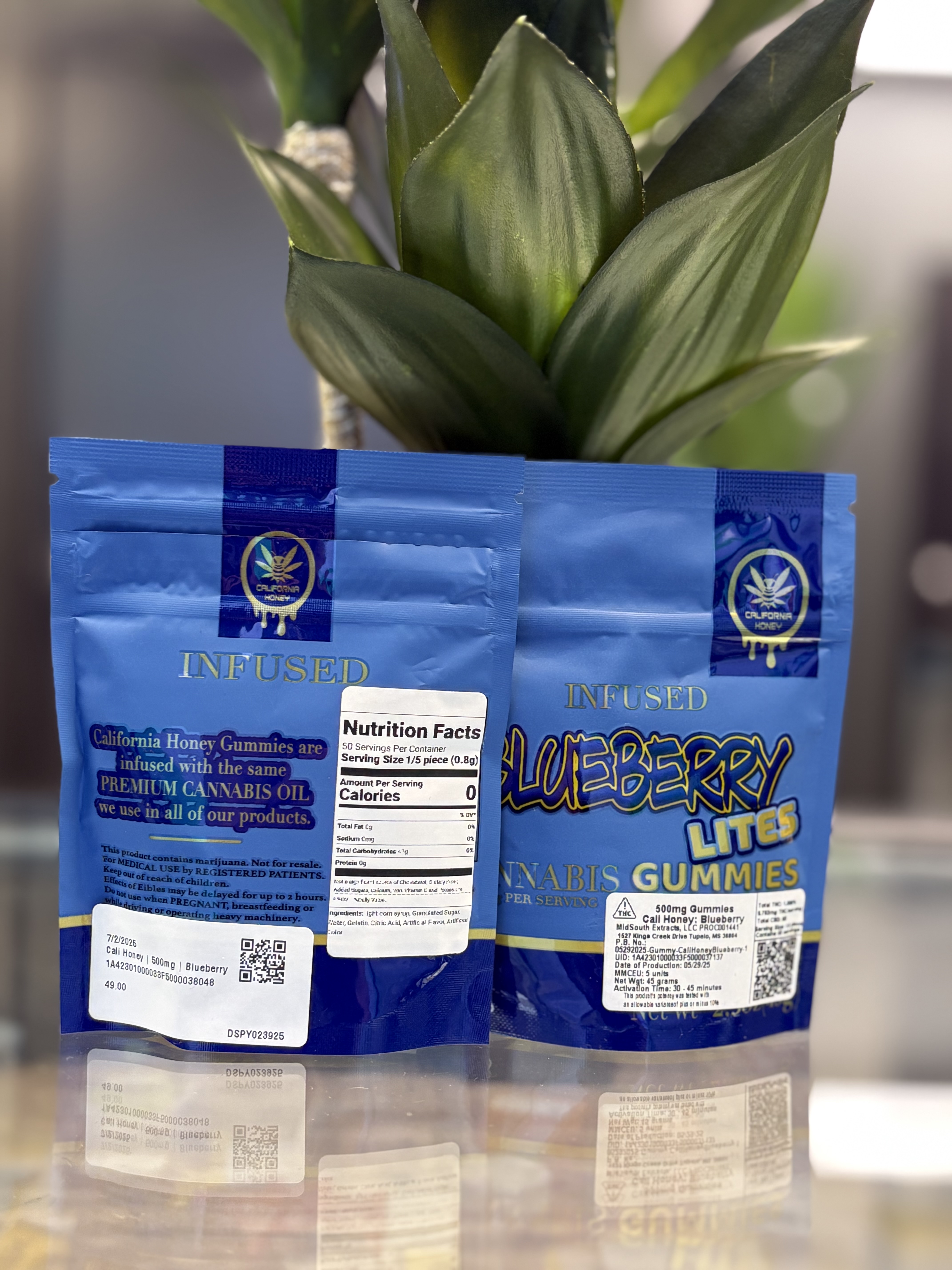 Photograph of product: Cali Honey | 500mg | Blueberry