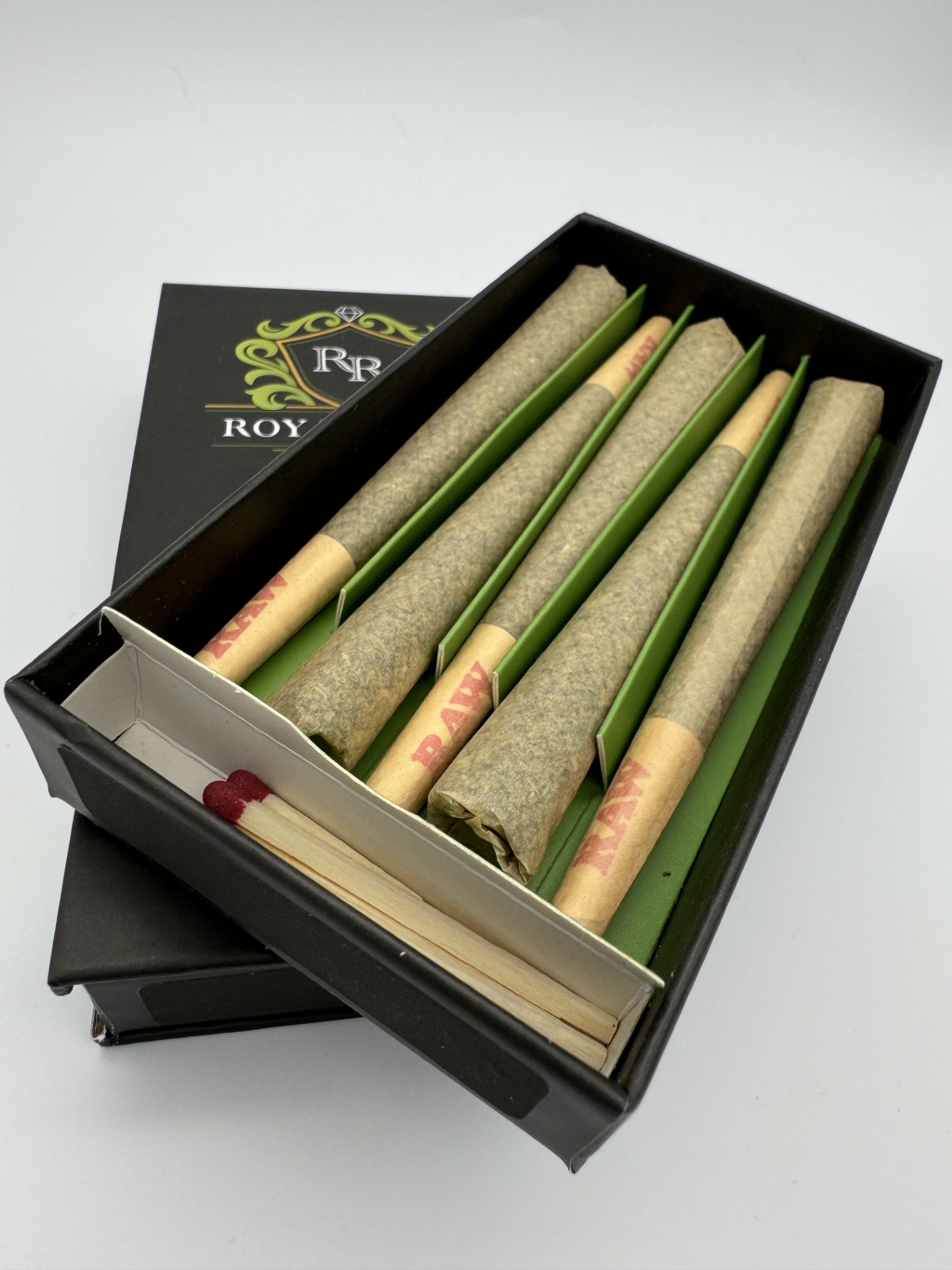 Photograph of product: MAC1 | Hybrid | Pre-Roll 5 Pack