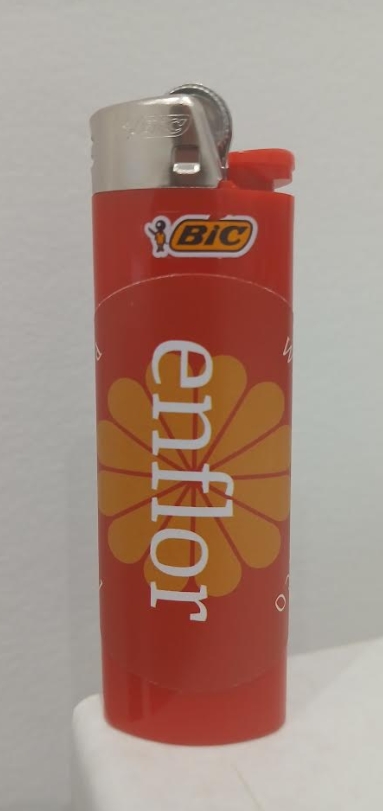 Photograph of Product: Large Lighter