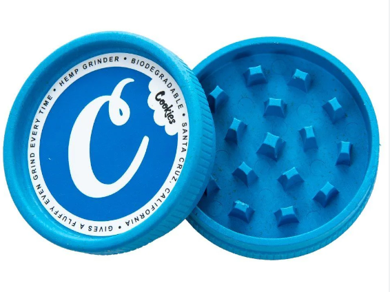 Photograph of product: Santa Cruz Shredder | Hemp Grinder