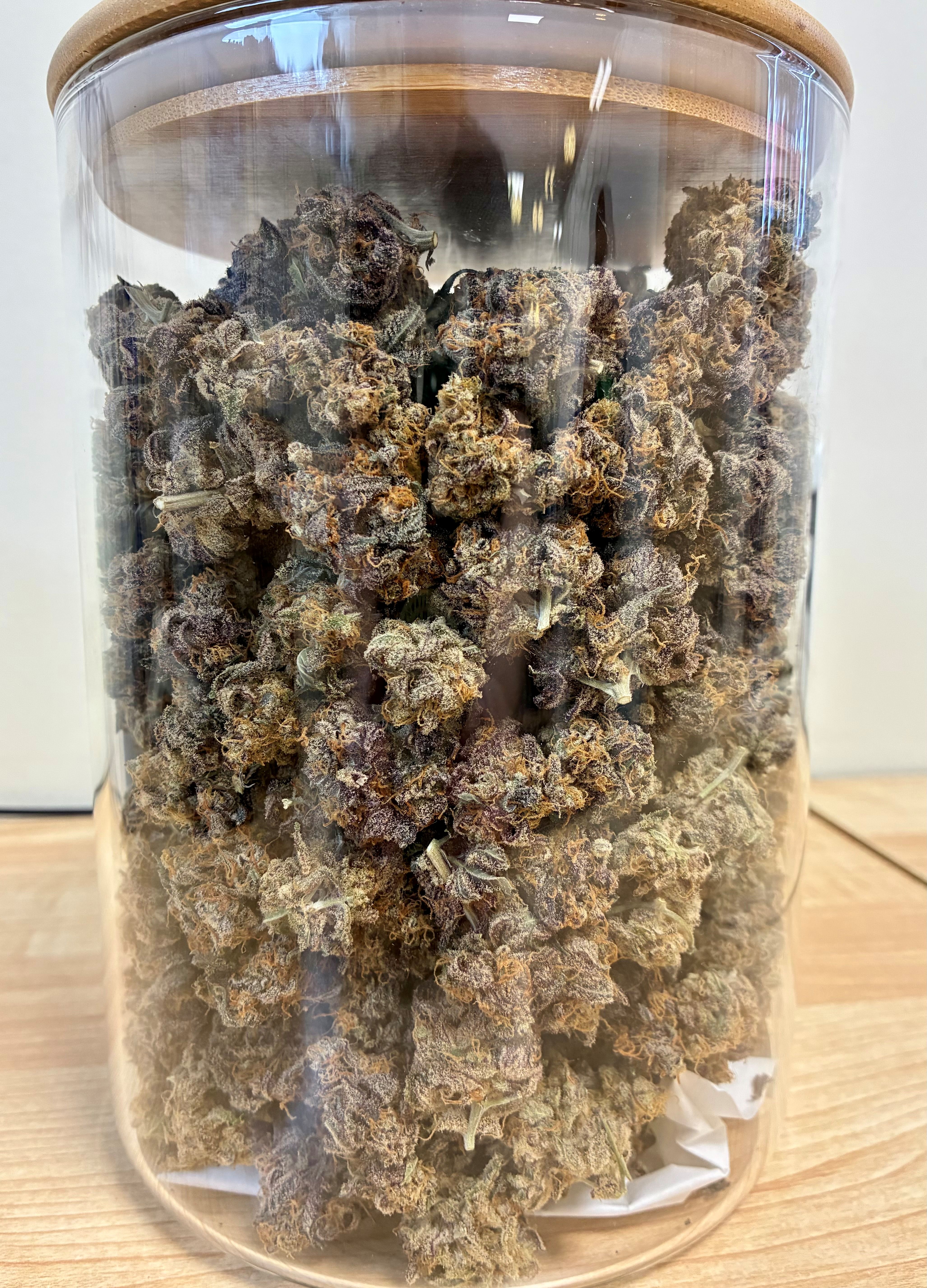 Photograph of Product: Easy Green | Apple Gas | Bulk Flower - 1g