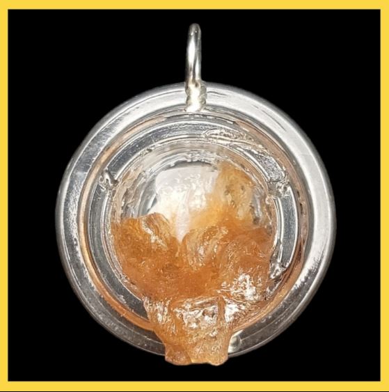Photograph of product: $30 Dab Pendant or Pin