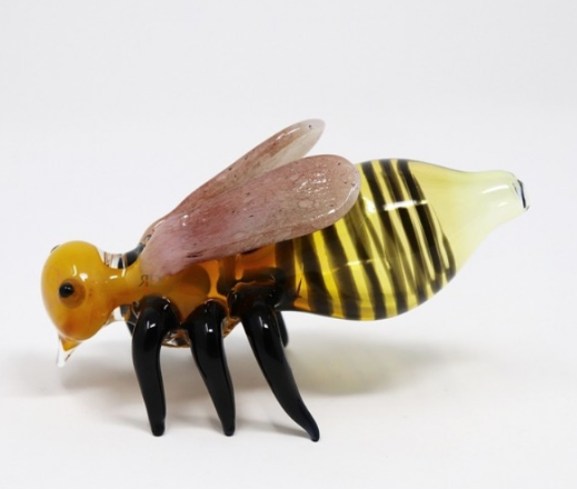 Photograph of product: Fancy Bee Pipe | ANML1007