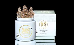 Photograph of product: Maven Orange Sapphire 3.5g Prepack