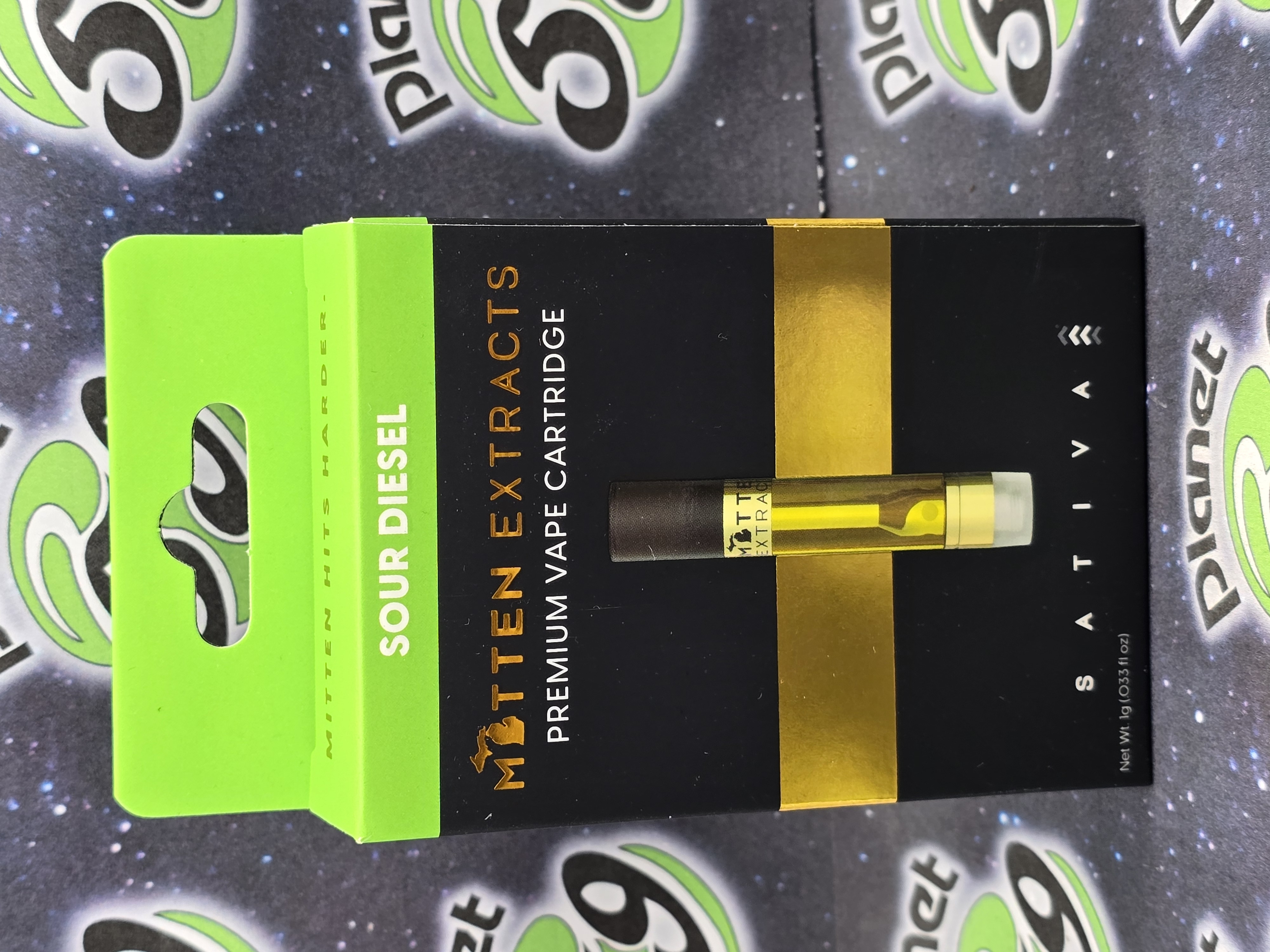 Photograph of product: Mitten Extracts | Sour Diesel | 1g Cartridge (S)