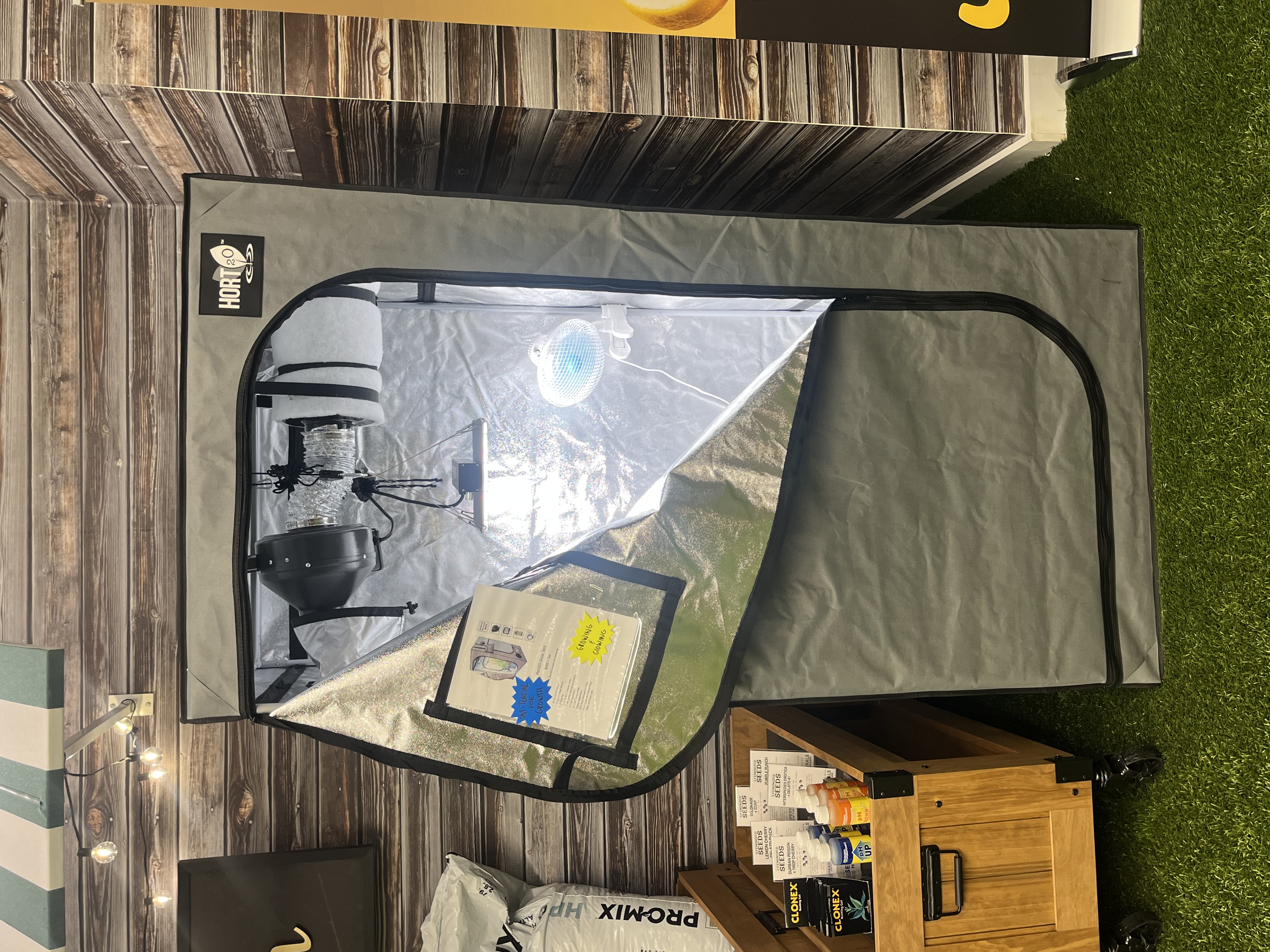 Photograph of product: Hort 20 | 3'x3'x5' 11" Grow Tent Kit