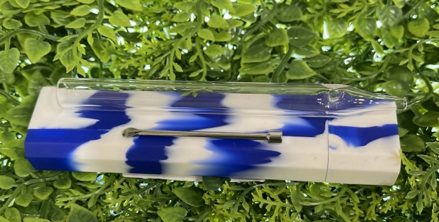 Photograph of product: Silicone Dabout Dab Straw Dugout Kit | Assorted