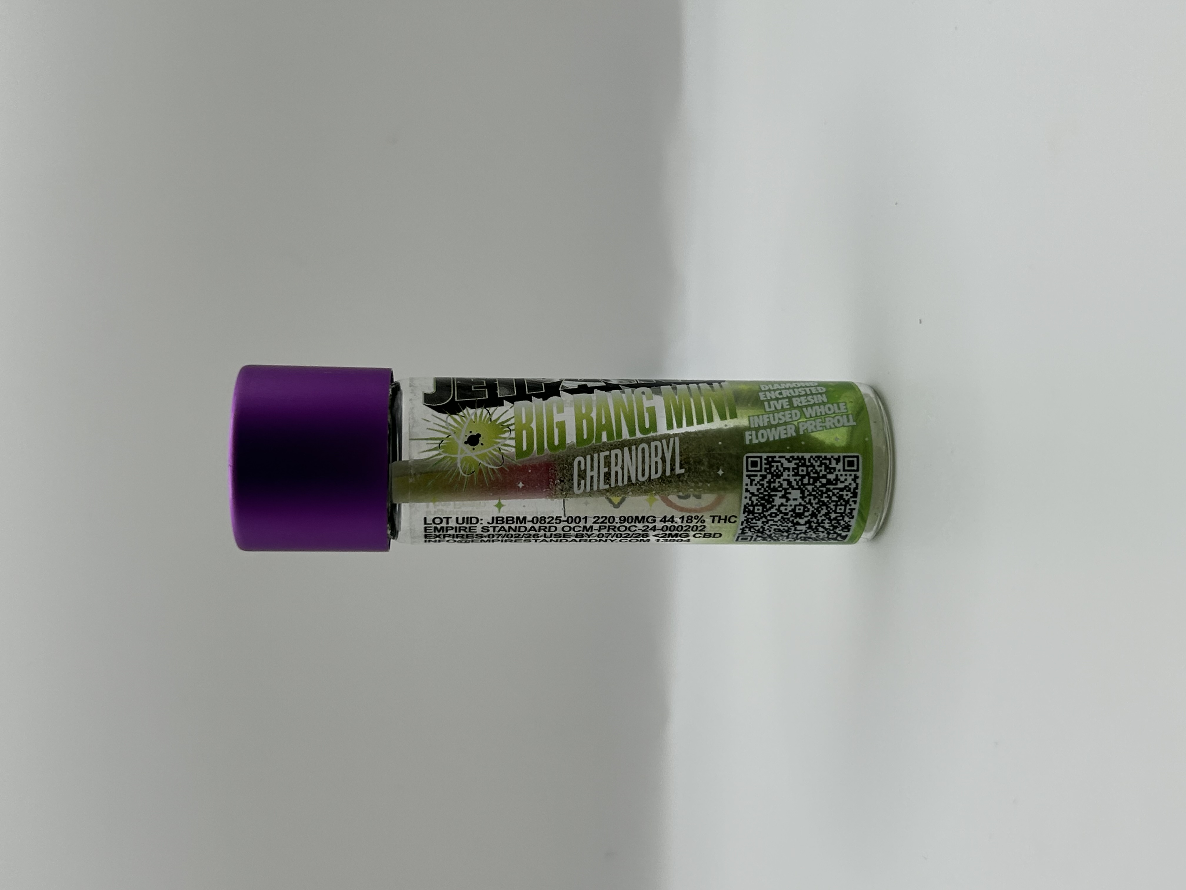 Photograph of product: Jetpacks | Chernobyl | Live Resin Infused Mini Preroll