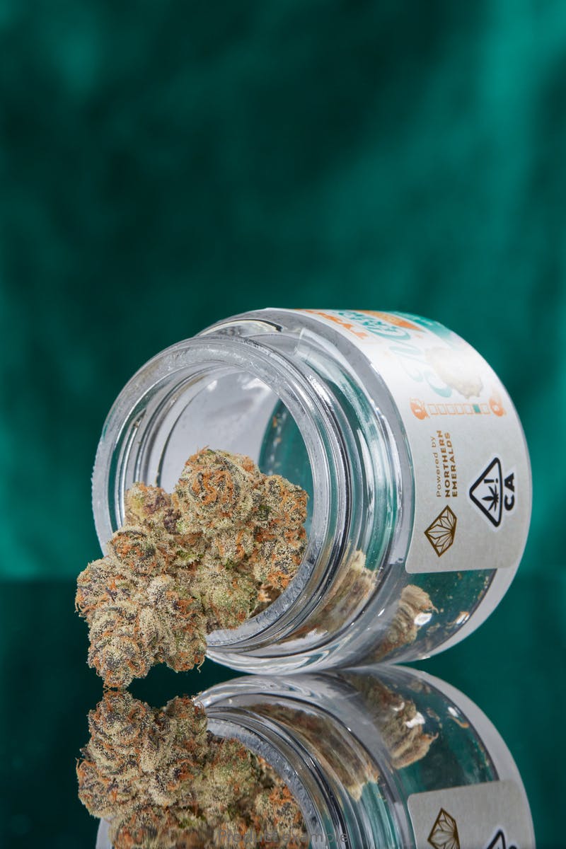 Photograph of product: UpNorth - Lemon Trainwreck 3.5g