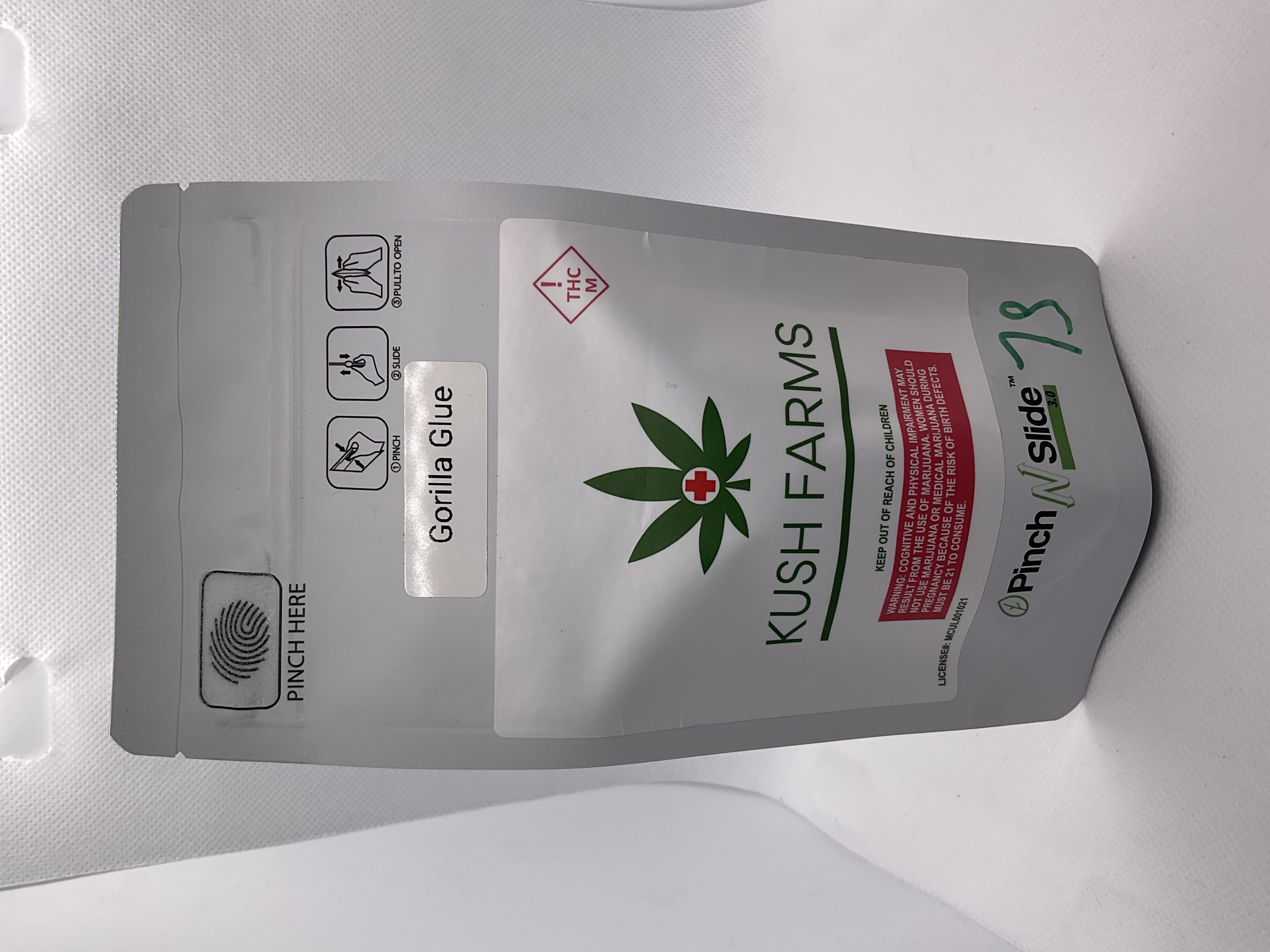 Photograph of product: Kush Farms | 7g | Gorilla Glue