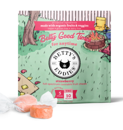 Photograph of product: BETTY'S EDDIES STRAWBERRY 10PK CHEWS 100MG