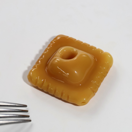 Photograph of product: LuvBuds - SirEEL Rav-HIGH-oli Hand Pipe