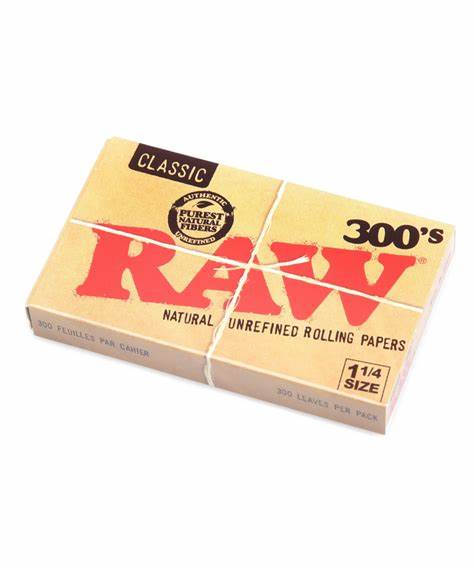 Photograph of product: Classic   1 1/4 | Rolling Papers