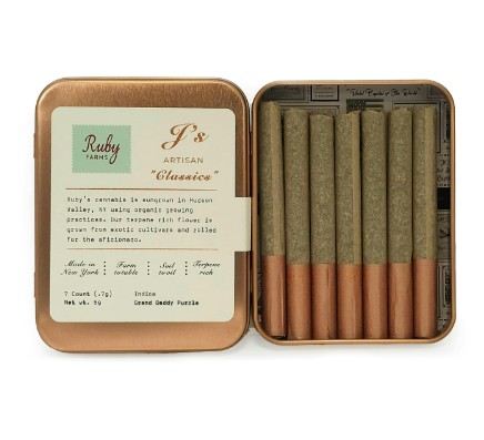 Photograph of product: Ruby Farms | Strawberry Fields | Pre-Roll 7 Pack | 3.5g