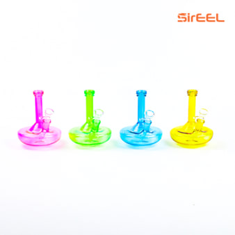 Photograph of product: 6" Wide Base Beaker UFO Bong