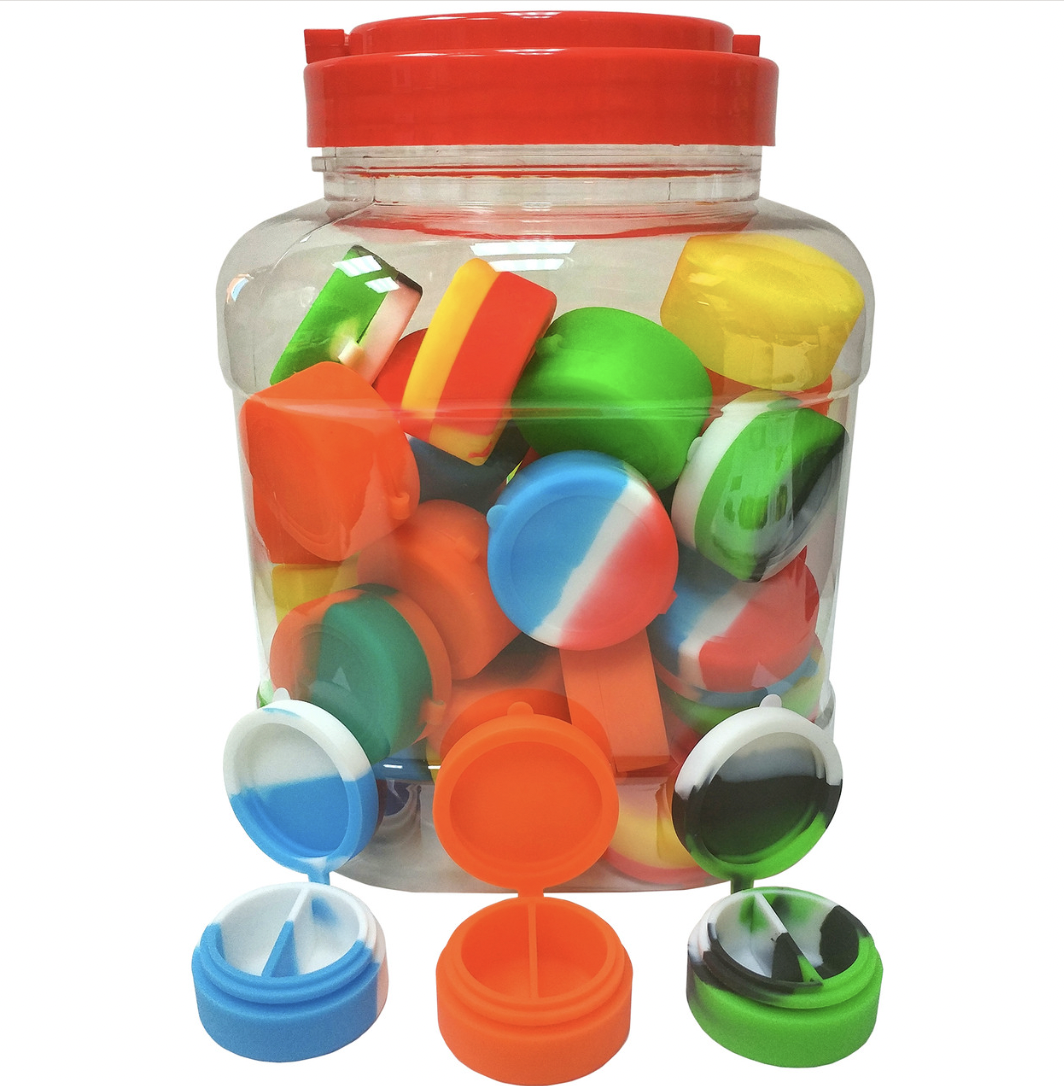 Photograph of product: LUVBUDS SILICONE WAX CONTAINER