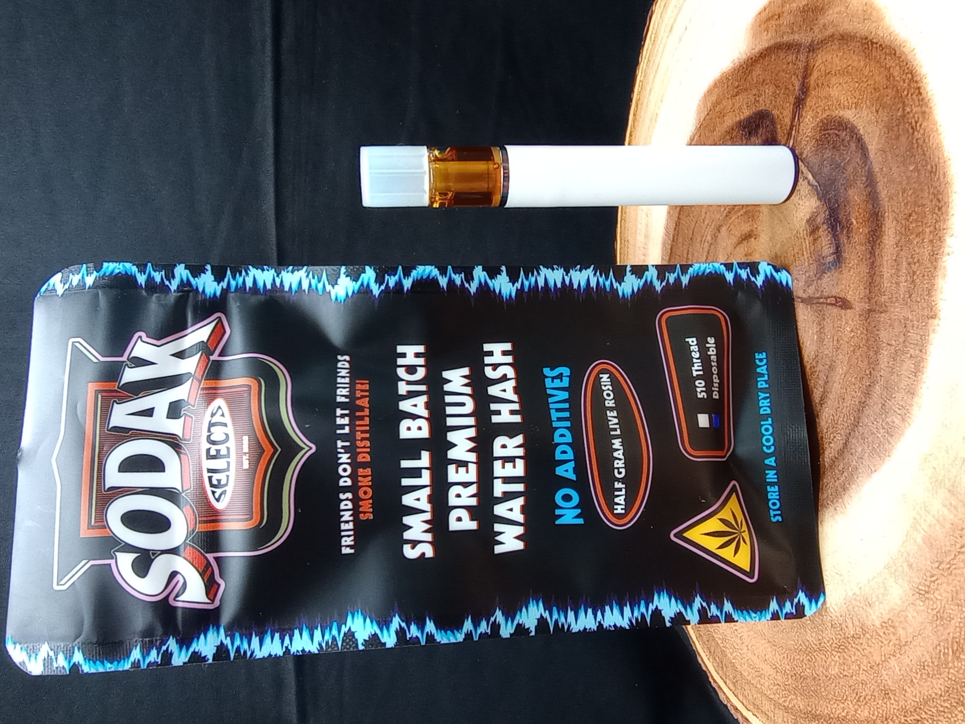 Photograph of Product: Lemon Cap - Live Rosin Disposable