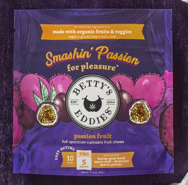 Photograph of product: Betty's Smashin' Passion - Passion Fruit
