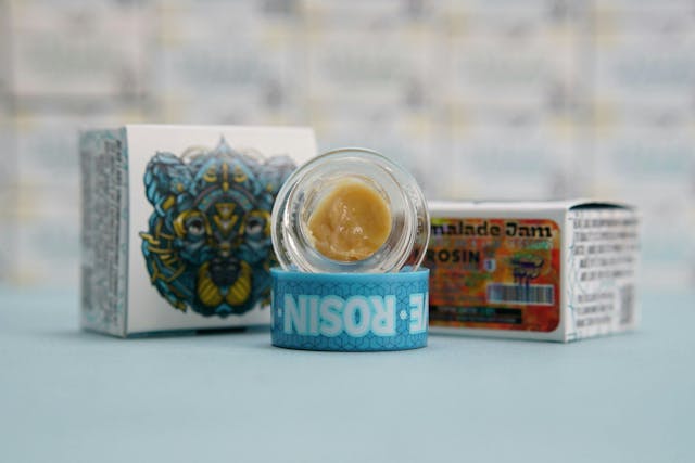 Photograph of product: Bear Labs | Rosin 1g (Tier 3) | Sour Alien GMO - 