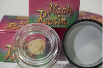 Photograph of product: sMACkin | Rooted and Zooted | au chocolat Rosin