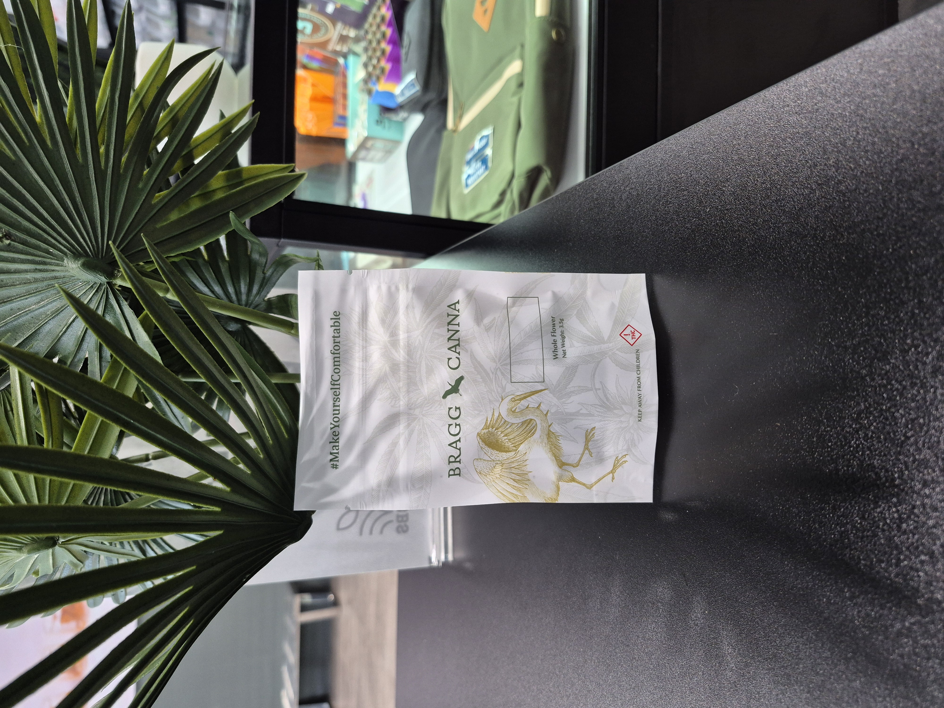 Photograph of product: Bragg Canna 3.5g Rolls Choice x Blue Dream