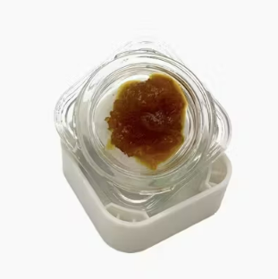 Photograph of product: Harbor Farmz | Willies Kush Cakes | Cured Sugar Concentrate Oui'd
