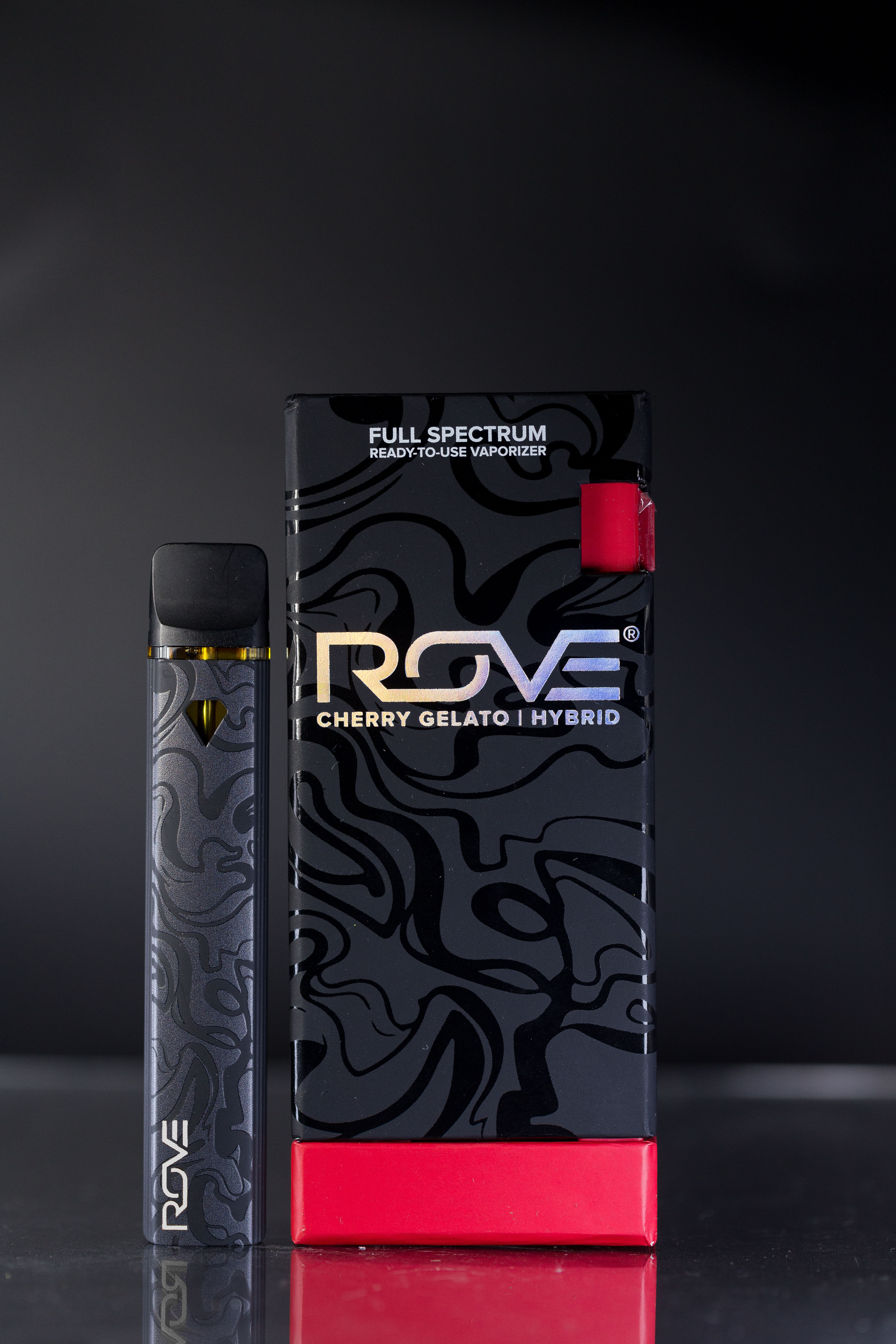 Photograph of product: Cherry Gelato | Live Resin & Melted Diamonds Pod-Battery Combo