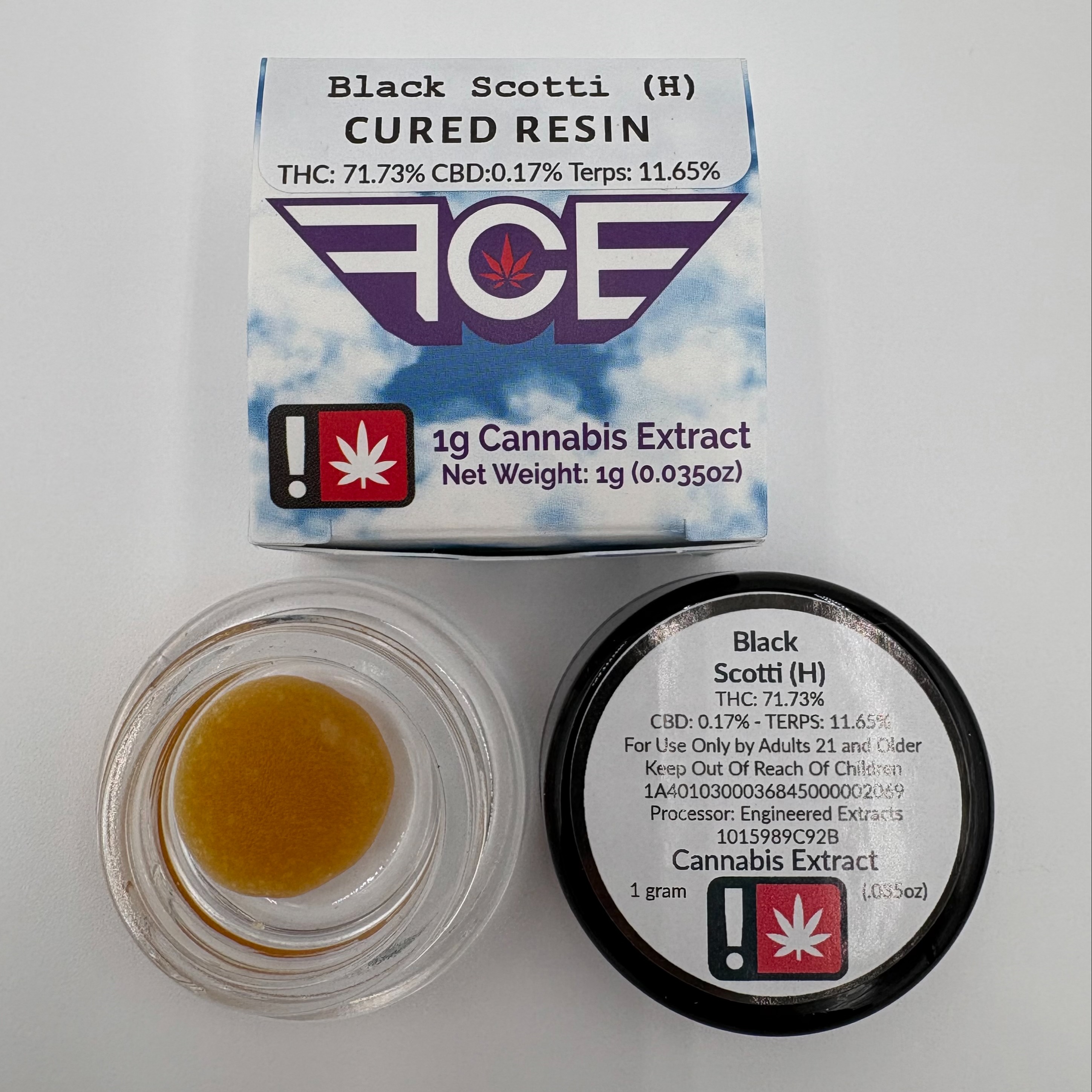Photograph of product: (Rec) Ghetto Red 1G Cured Resin  -  FCE