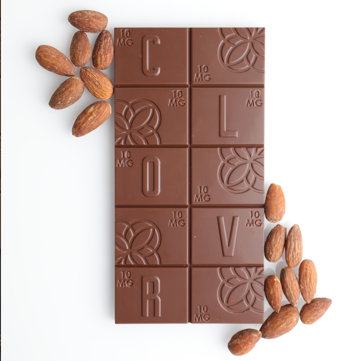 Photograph of product: Clovr-Chocolate Bar-Salted Almond--100mg