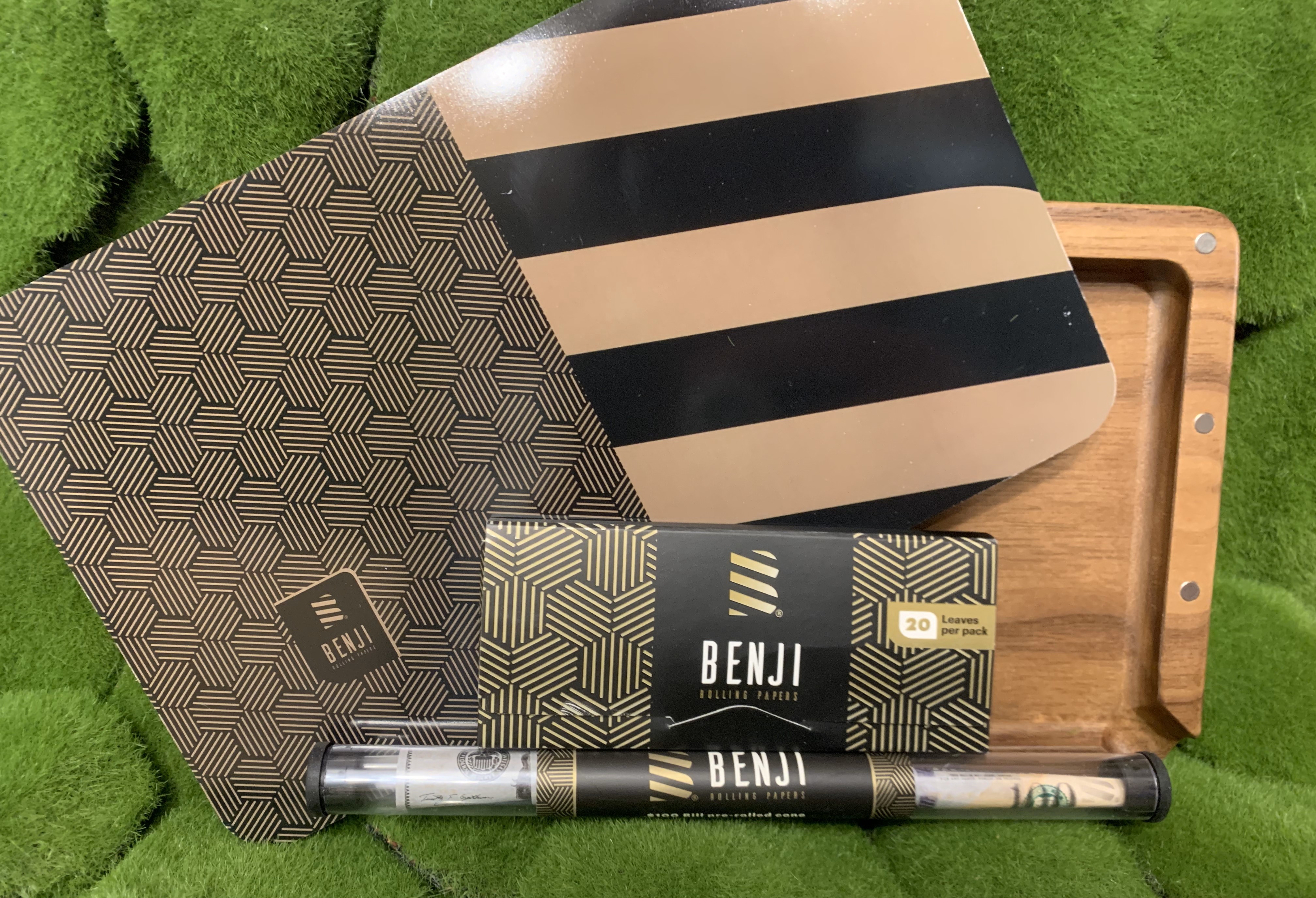 Photograph of product: Benji Walnut Tray Kit w/ Magnetic Lid