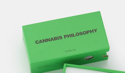 Photograph of product: Oui'd Philosophy 14 mm Round Battery - Oui'd Colorway
