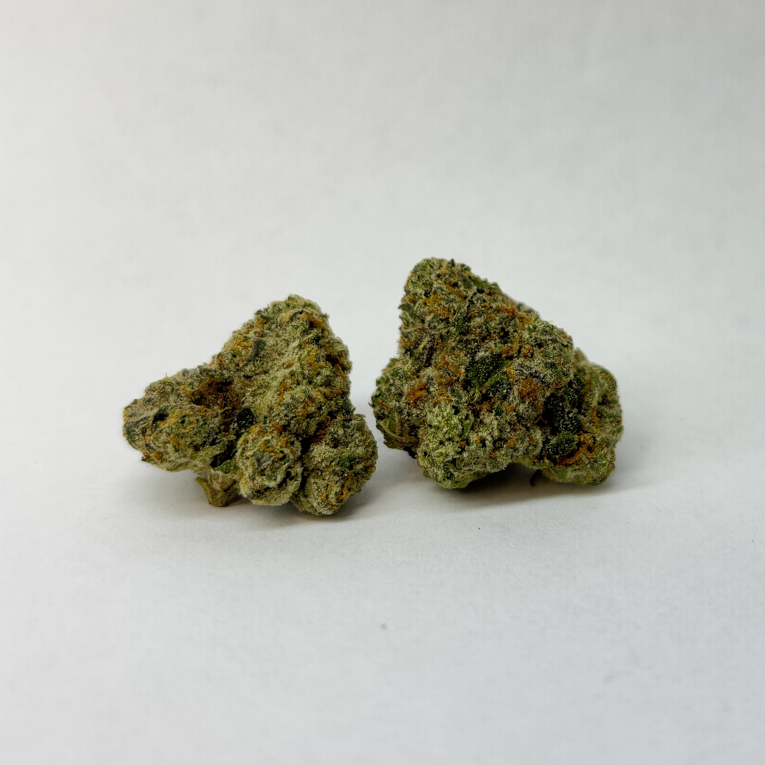 Photograph of product: StrawberryGary-Flower|Oui'd Dominant|MJ - 3.5g