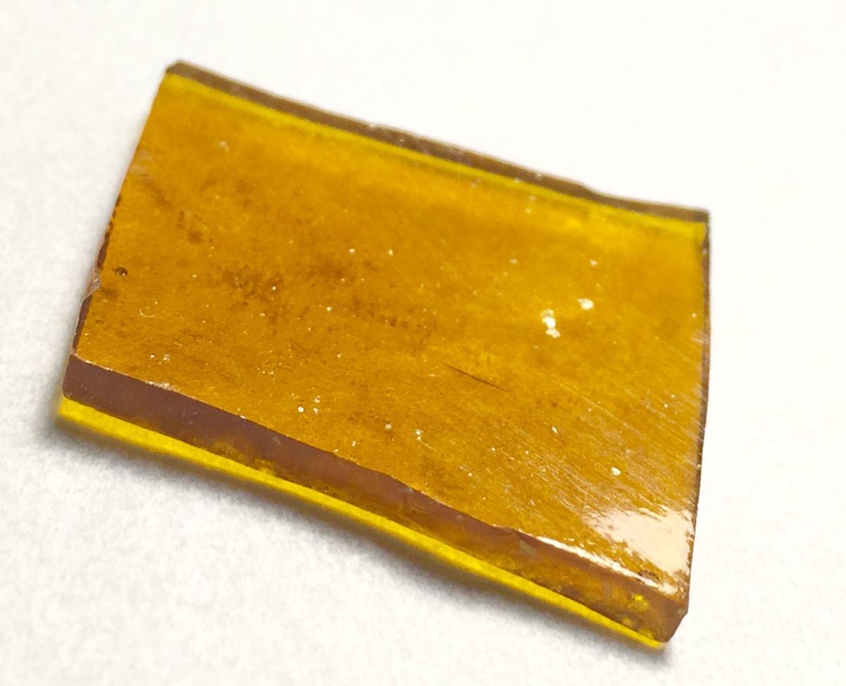 Photograph of product: Beezle - Tie Bae - Cured Resin Shatter