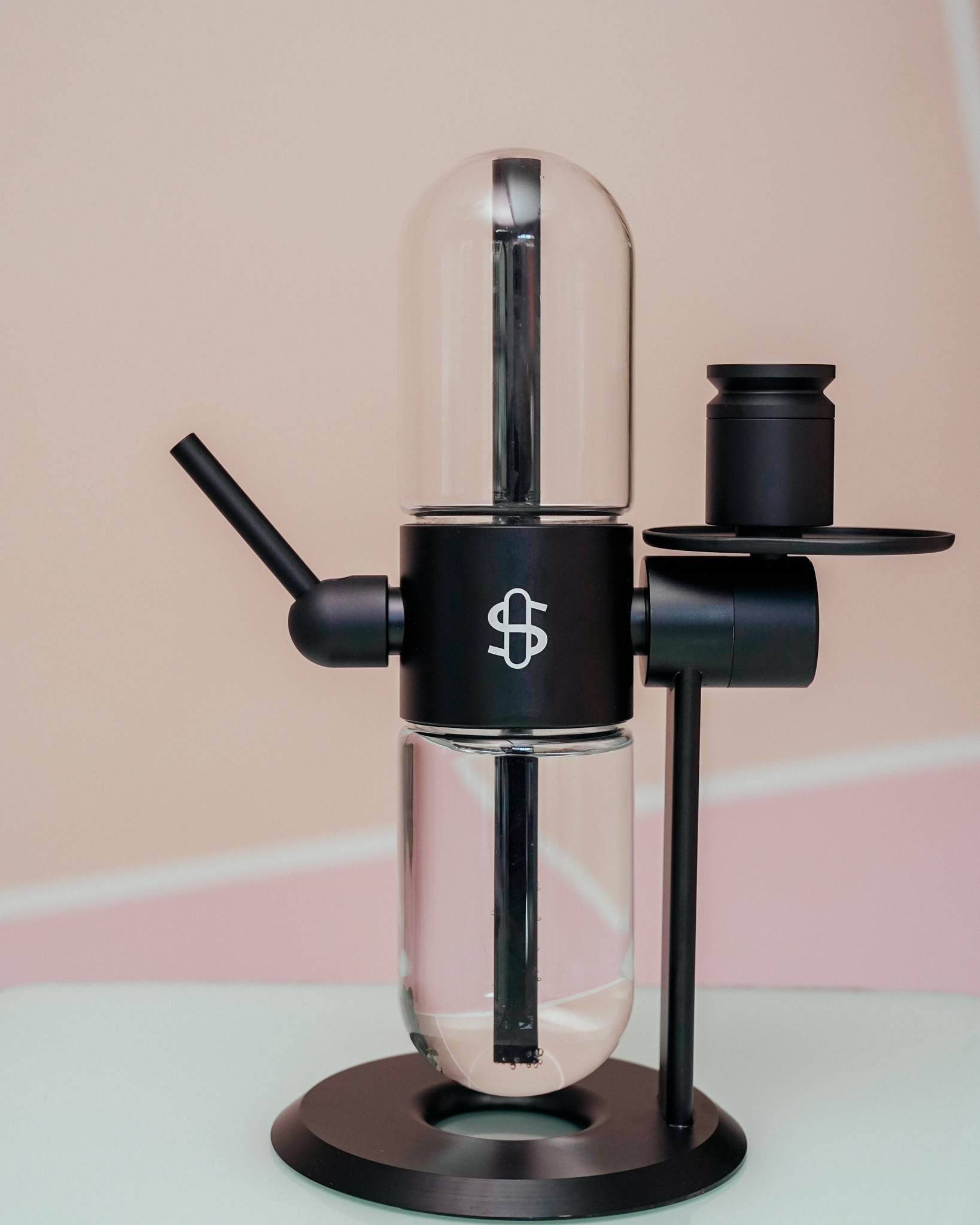 Photograph of product: Accessories | Hookah | Gravity | Stndenglass