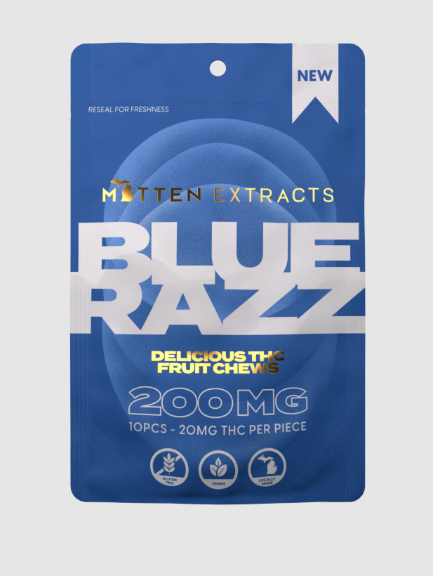 Photograph of product: REC | Mitten Extracts | Blue Razz Fruit Chews | 200 MG