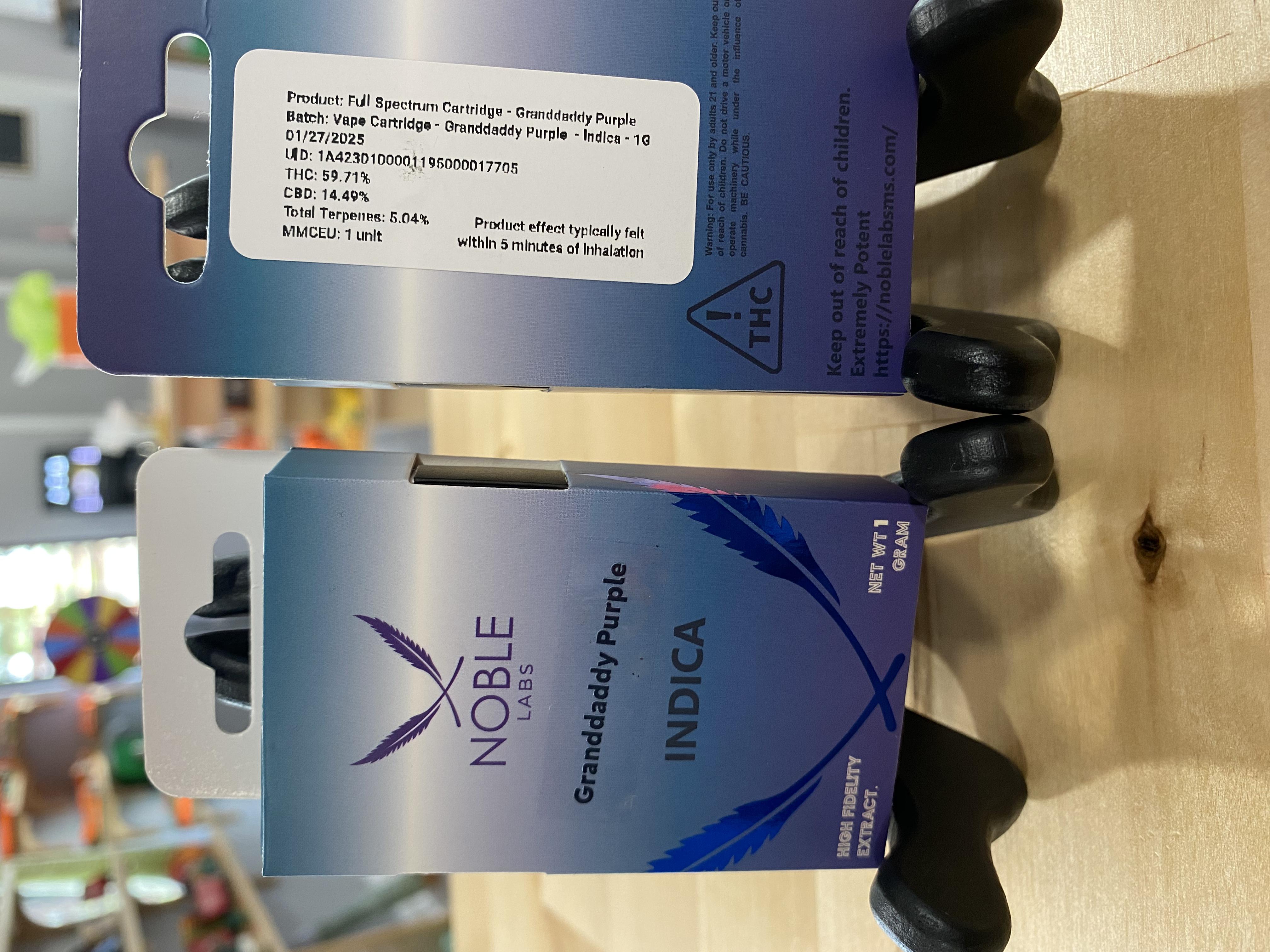 Photograph of product: Noble Labs Full Spectrum Cartridge Grandaddy Purple (I)